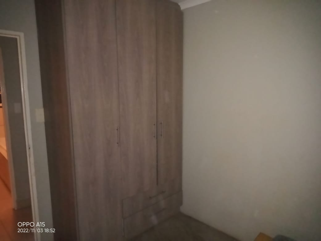 417d3ae1-b7ea-401c-b5ec-90d025e93574