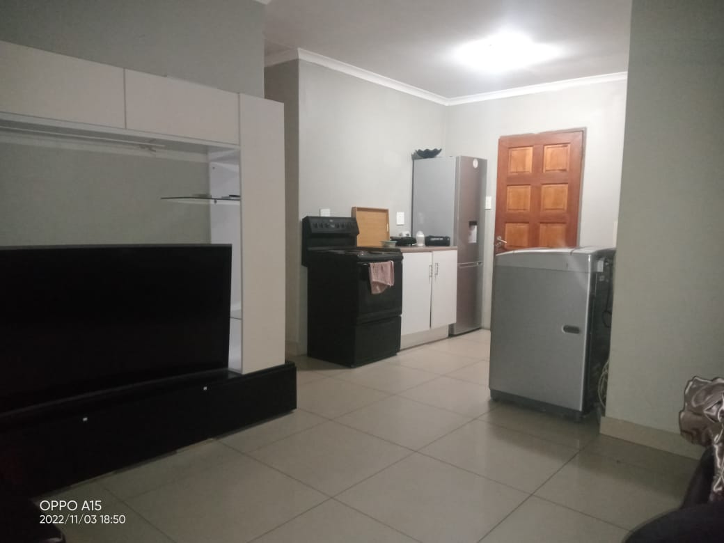 a0f28d1a-8c38-46c1-ac17-dc9095e8dc66