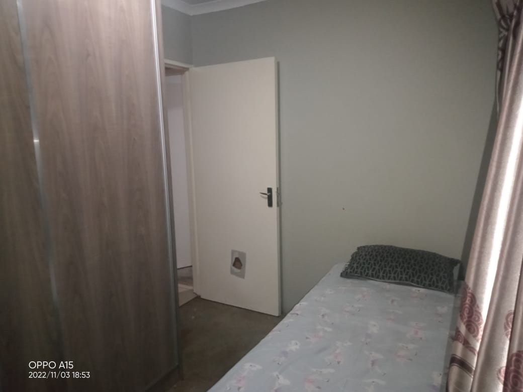 d49b6e85-b995-4dae-8ed1-e869961c0930