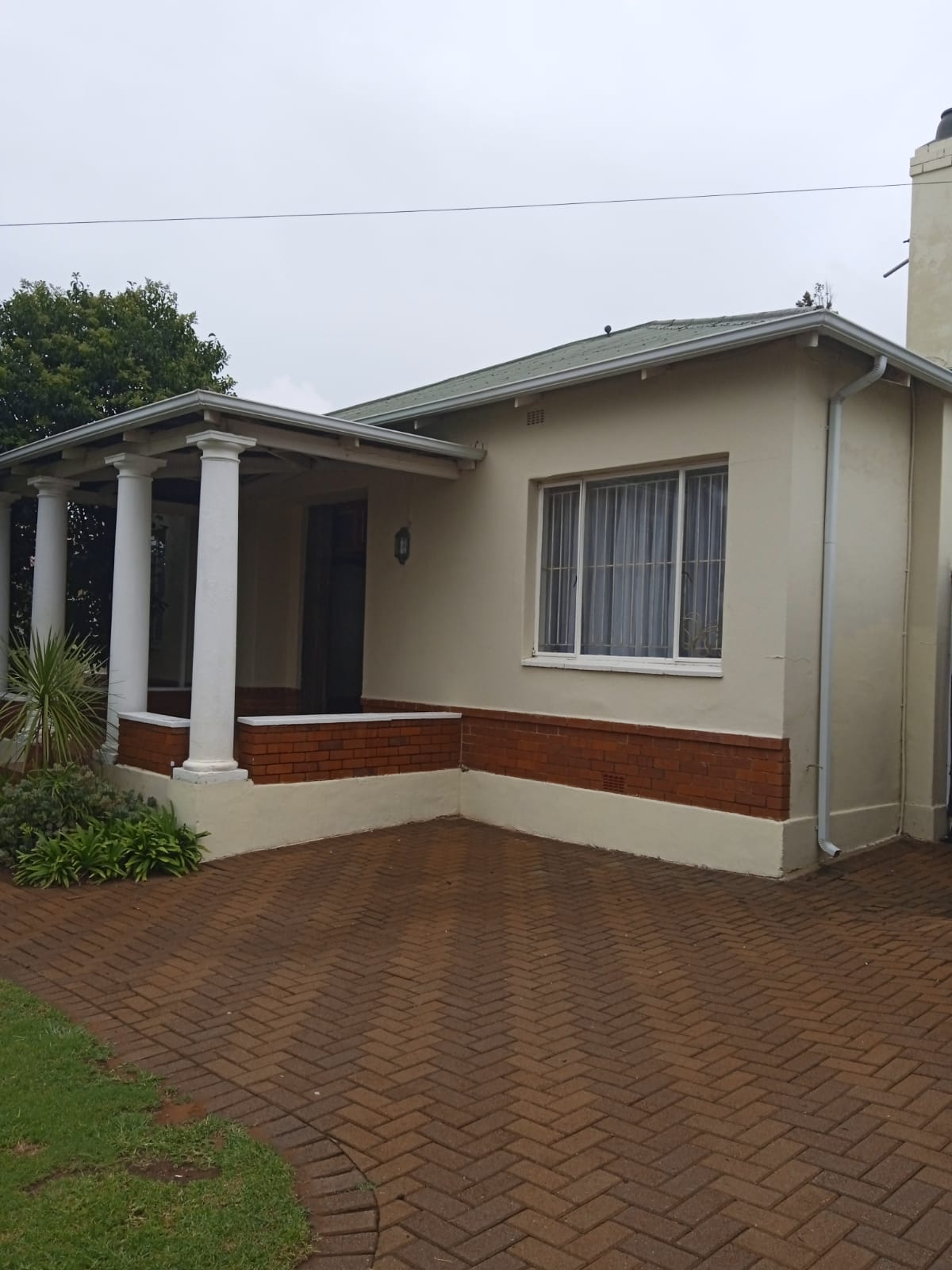 1d732ffd-0f19-44db-8ee8-45c99d3df2c7