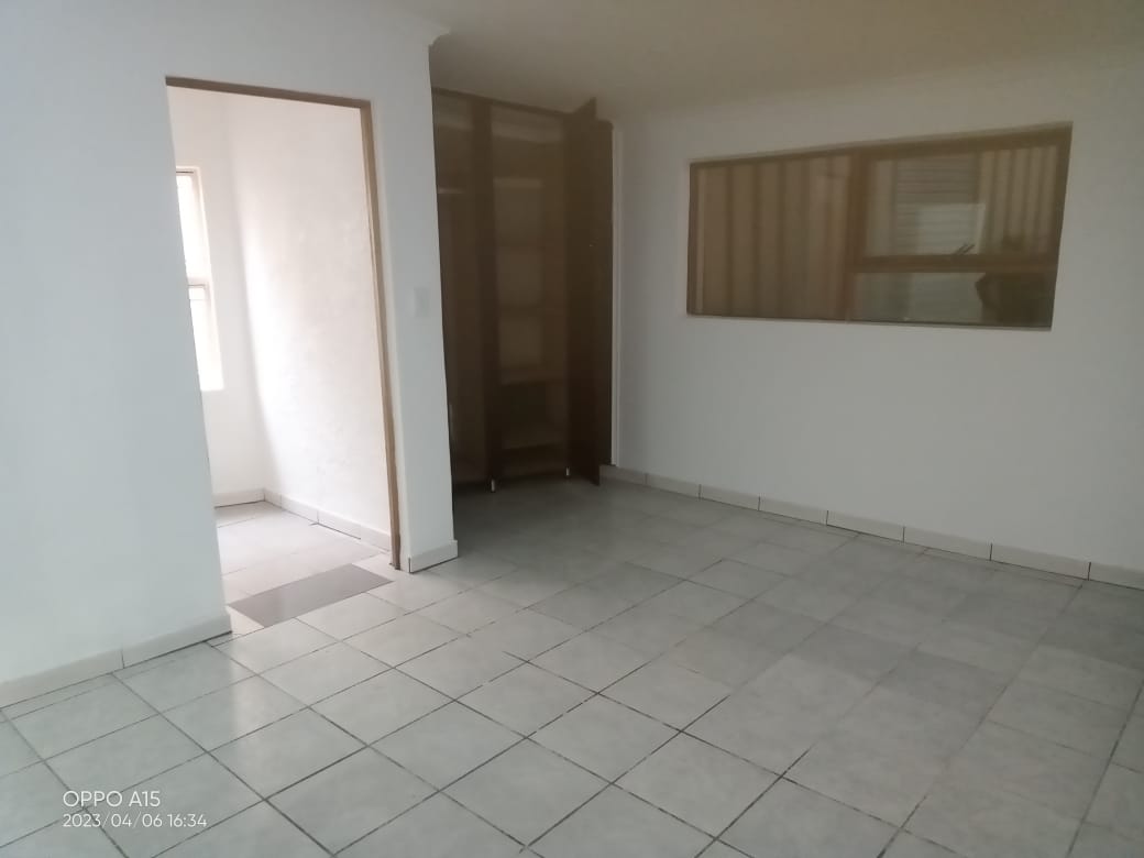 1Beds Apartment Garden Cottage Wilropark Roodepoort To Rent