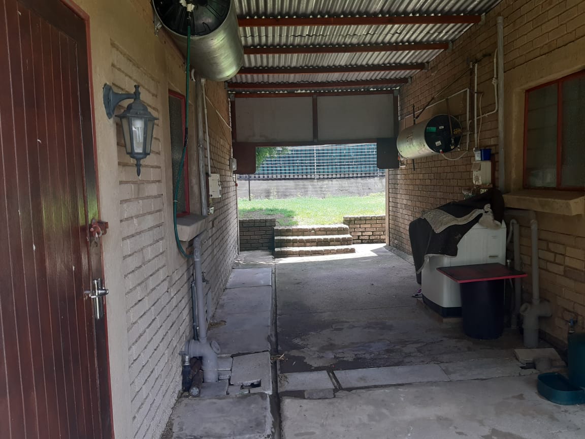 2 Bedroom Pet Friendly Garden Cottage To Rent Honeydew Roodepoort